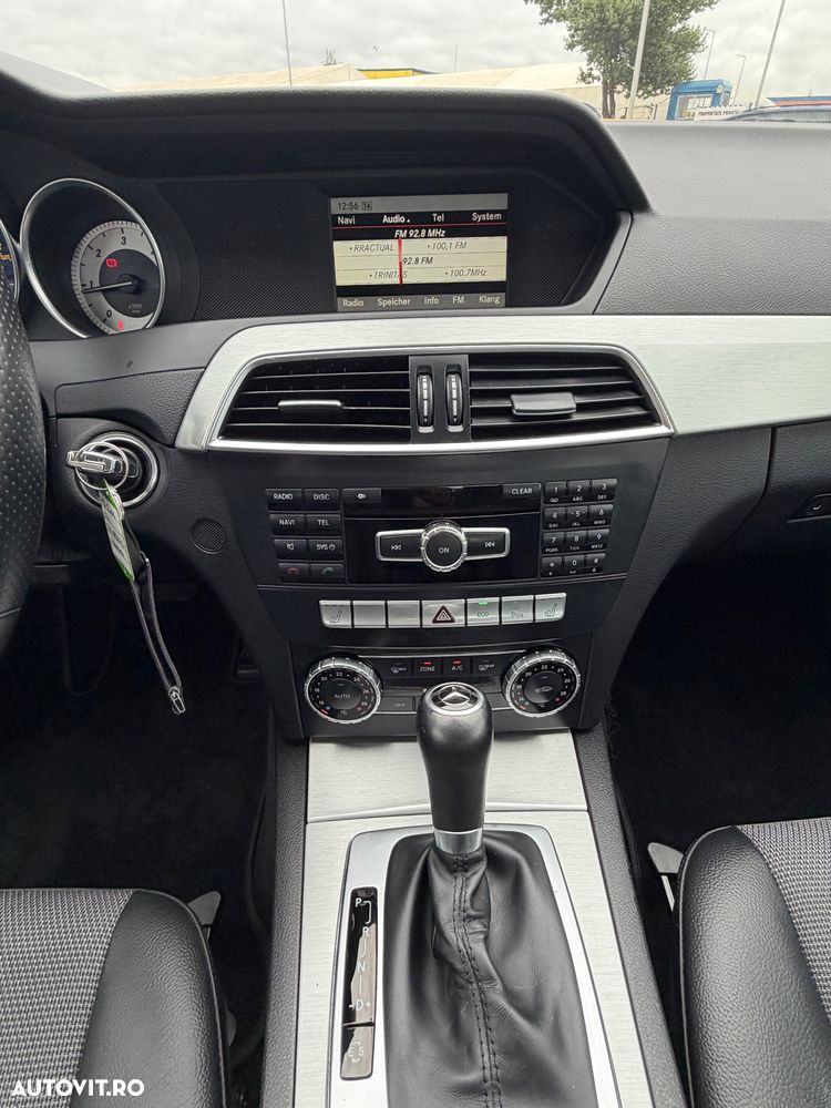 Mercedes-Benz C - 13