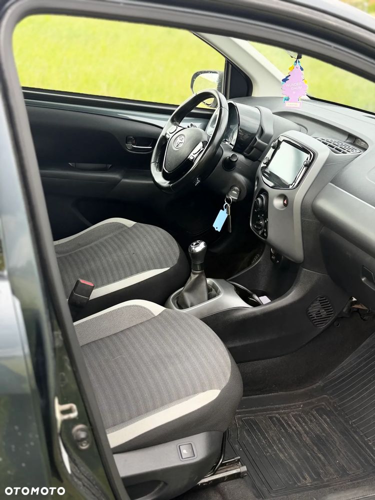 Toyota Aygo 1.0 VVT-i Color Edition - 14