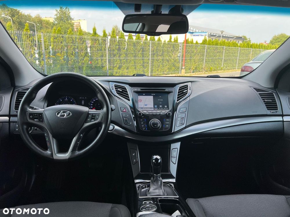 Hyundai i40 Kombi blue 1.7 CRDi DCT Premium - 27