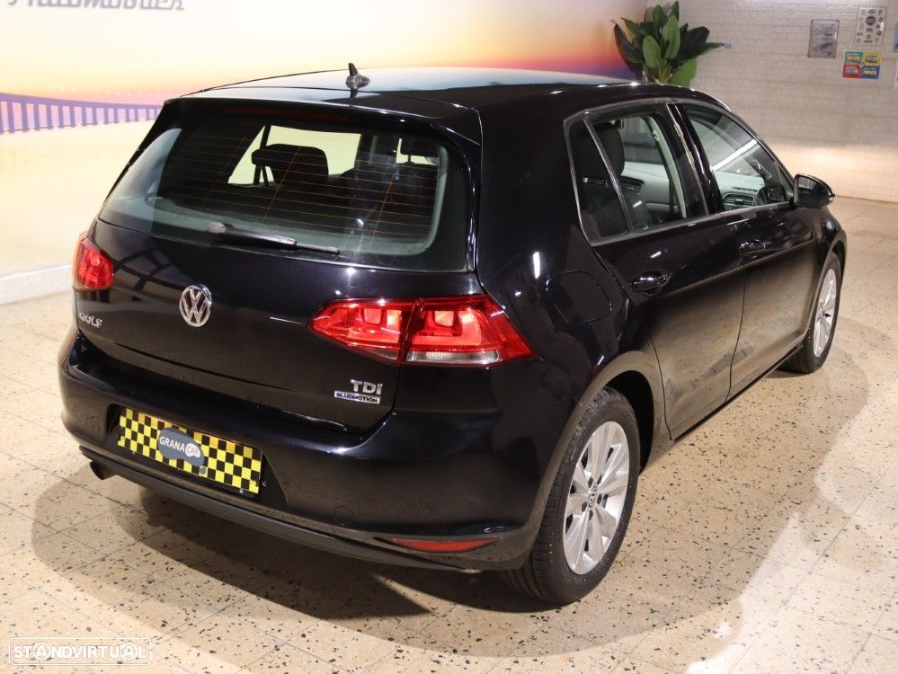 VW Golf 1.6 TDi BlueMotion Confortline - 35