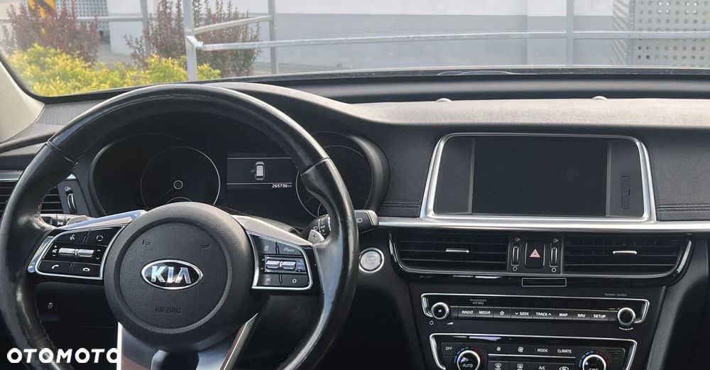 Kia Optima - 4