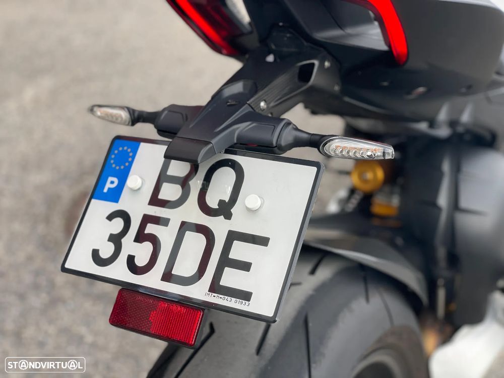 Ducati Streetfighter V4 SP2 - 6