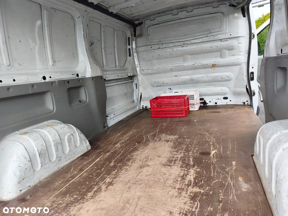Opel Vivaro L2H1 - 11