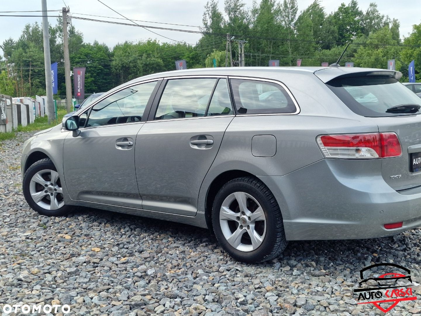 Toyota Avensis - 18