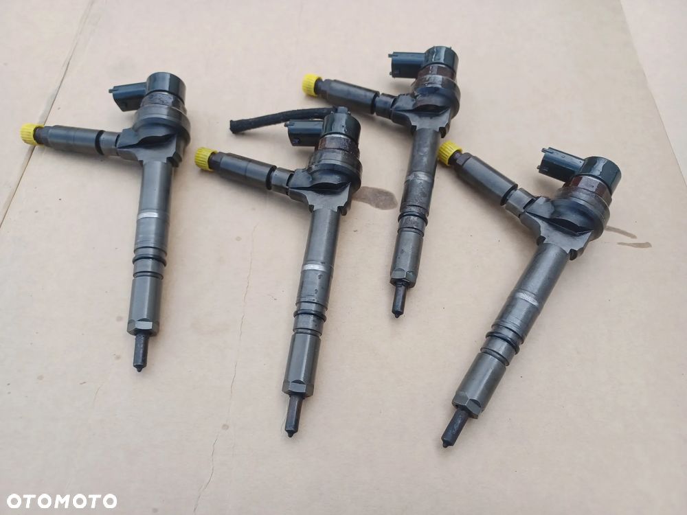 WTRYSK ASTRA H 1.7 CDTI 0445110175 - 1