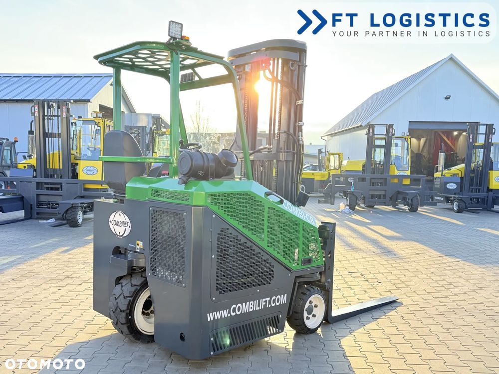 Combilift WÓZEK CZTEROKIERUNKOWY - WIELOKIERUNKOWY | COMBILIFT C2500CB | DIESEL | TRIPLEX 5500MM | POZYCJONER WIDEŁ | PRZESUW BOCZNY | WOLNY SKOK | STAN IDEALNY | Szeroka oferta wózków czterokierunkowych i bocznych, dopasowanych do różnorodnych potrzeb i zastosowań - 6