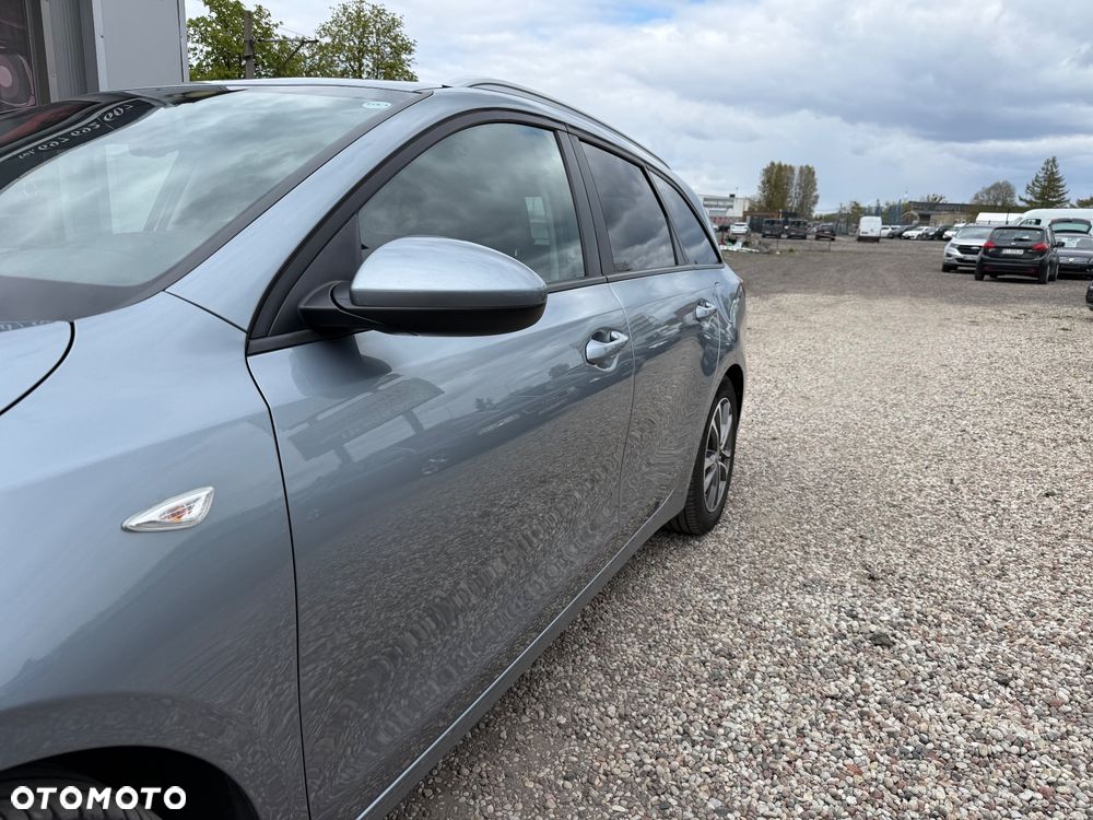 Kia Ceed 1.4 T-GDI L Business Line Plus - 11