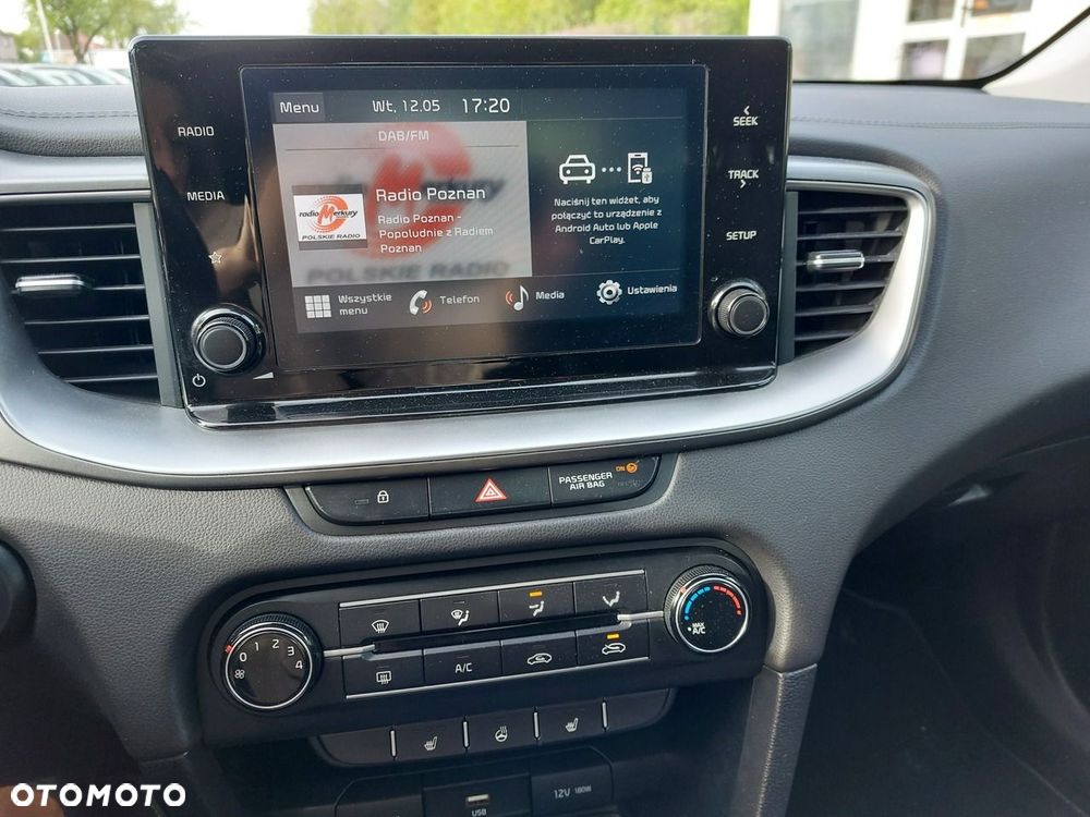 Kia Ceed - 22