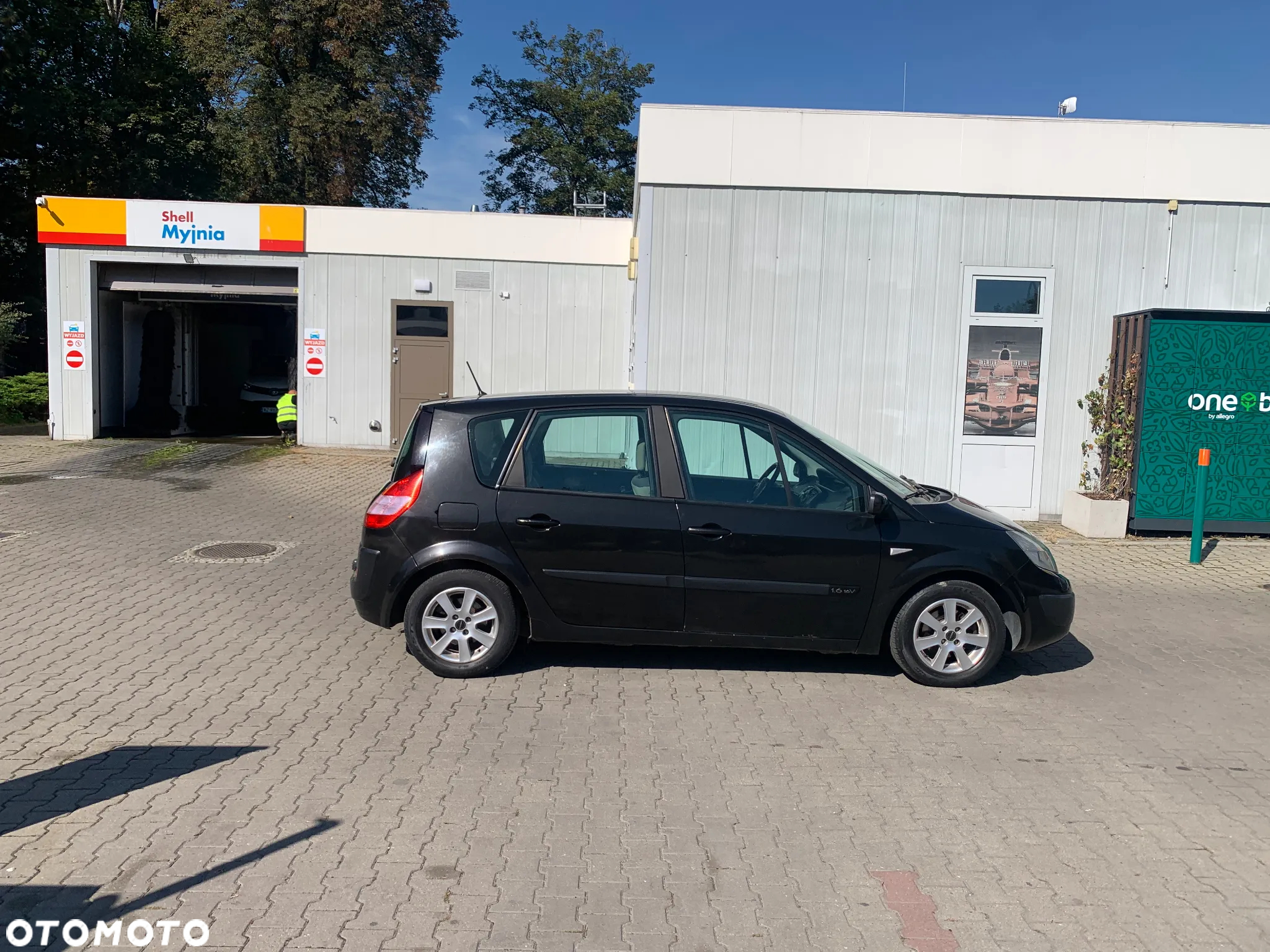 Renault Scenic 1.6 16V Family - 8
