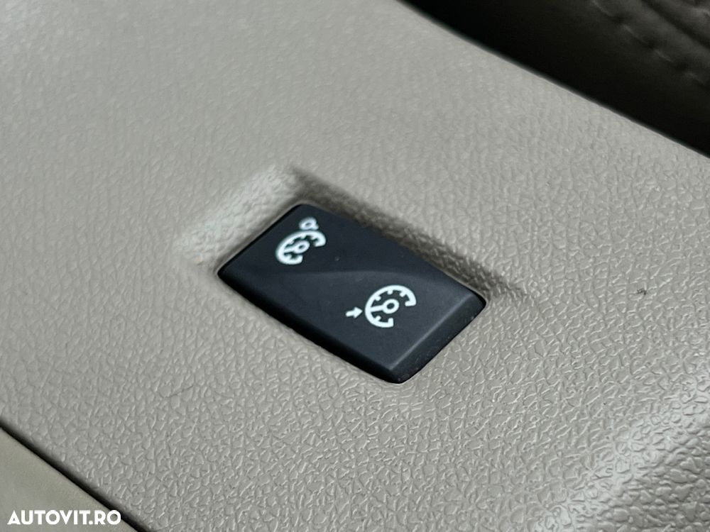 Renault Fluence 1.6 Dynamique - 19