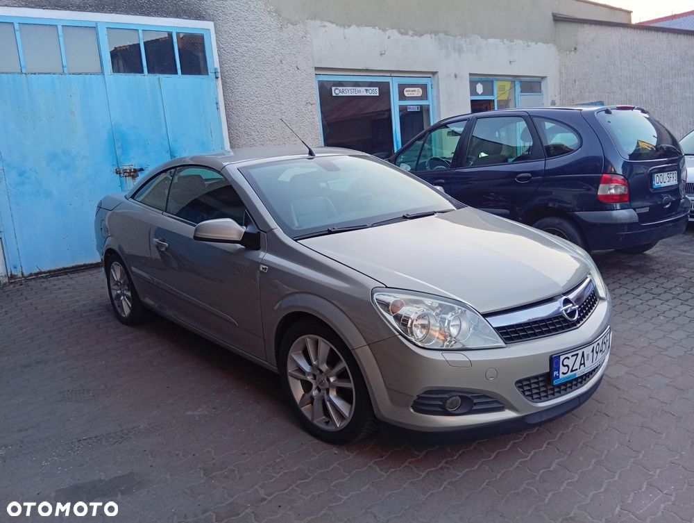 Opel Astra 1.8 Cosmo - 1