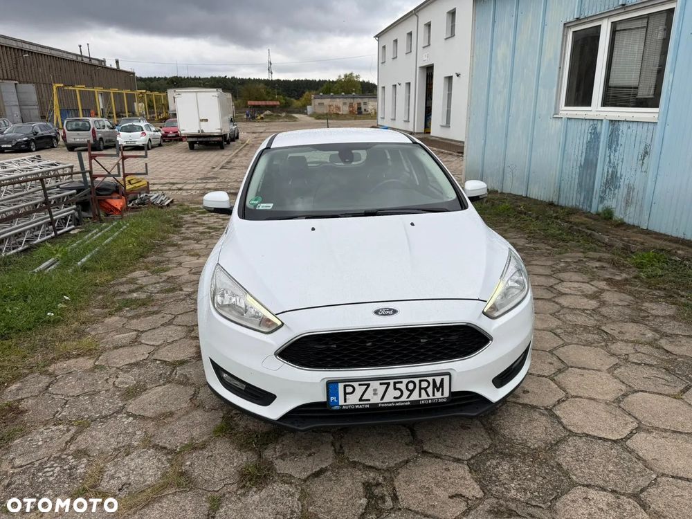 Ford Focus 1.5 TDCi Trend - 8