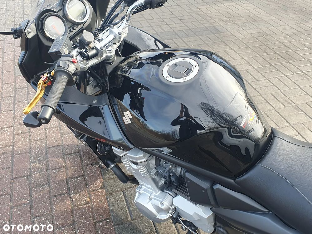 Suzuki Bandit - 6