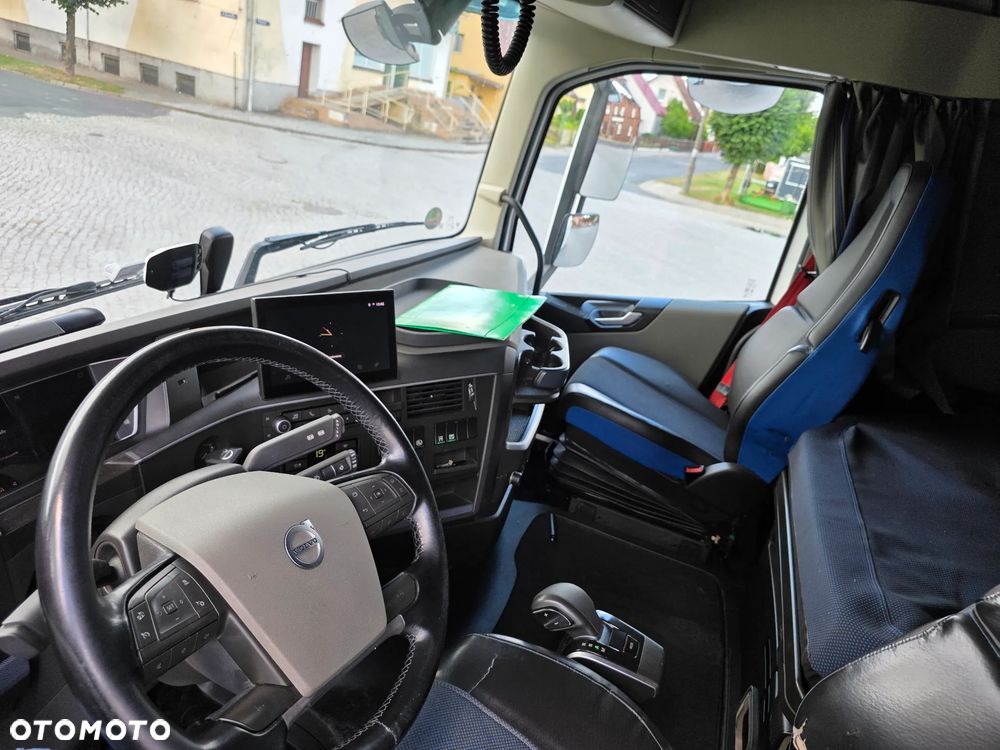 Volvo FH5 - 13