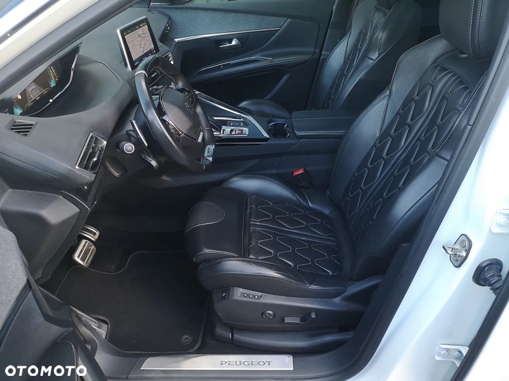 Peugeot 3008 1.6 PureTech Hybrid PHEV Allure Pack S&S EAT8 - 25