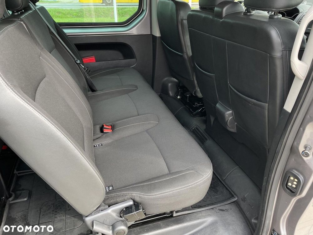 Renault Trafic SpaceClass 2.0 dCi - 7
