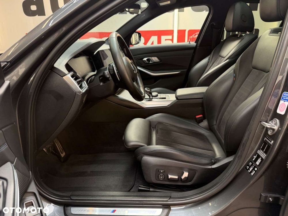 BMW Seria 3 - 22