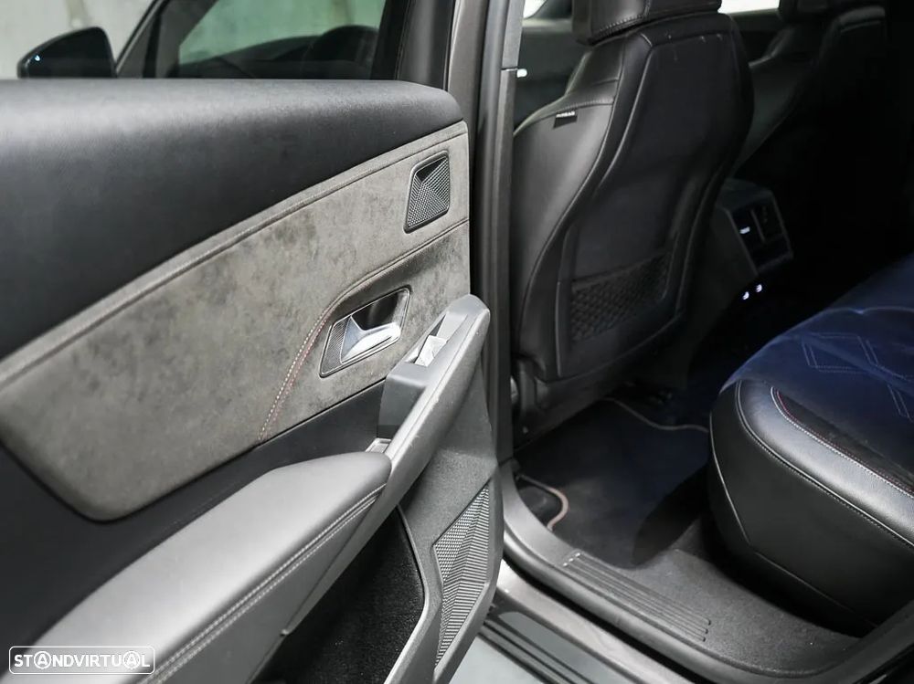 DS DS7 Crossback E-Tense Performance Line EAT8 - 30