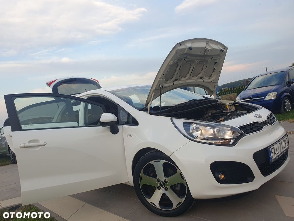 Kia Rio 2014 photo 3