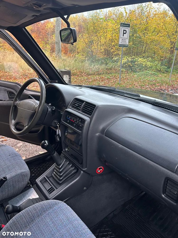 Suzuki Vitara - 17