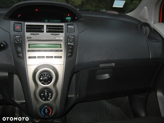 Toyota Yaris 1.33 Luna - 11