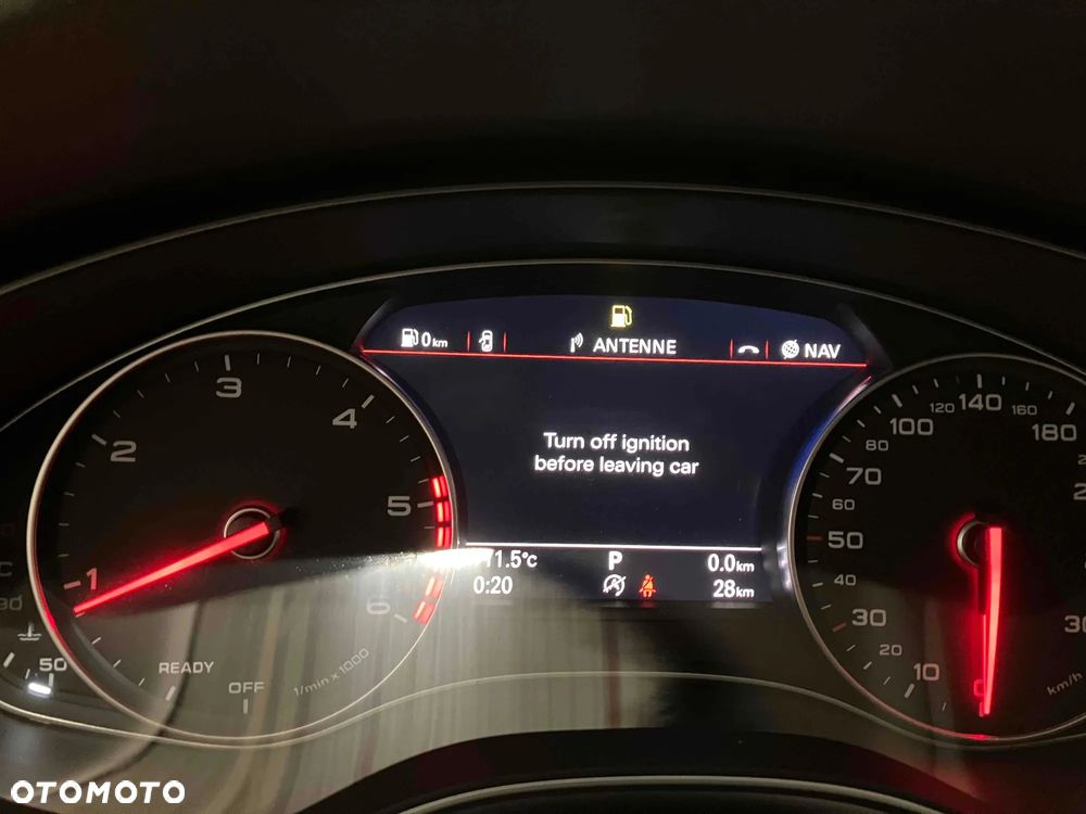 AUDI A6 C7 4G lift 2017 SEDAN PARA DRZWI Prawe PRZÓD TYŁ w kolor LY9T 28km - 2