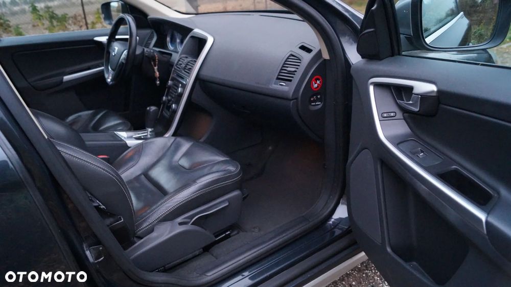 Volvo XC 60 - 10