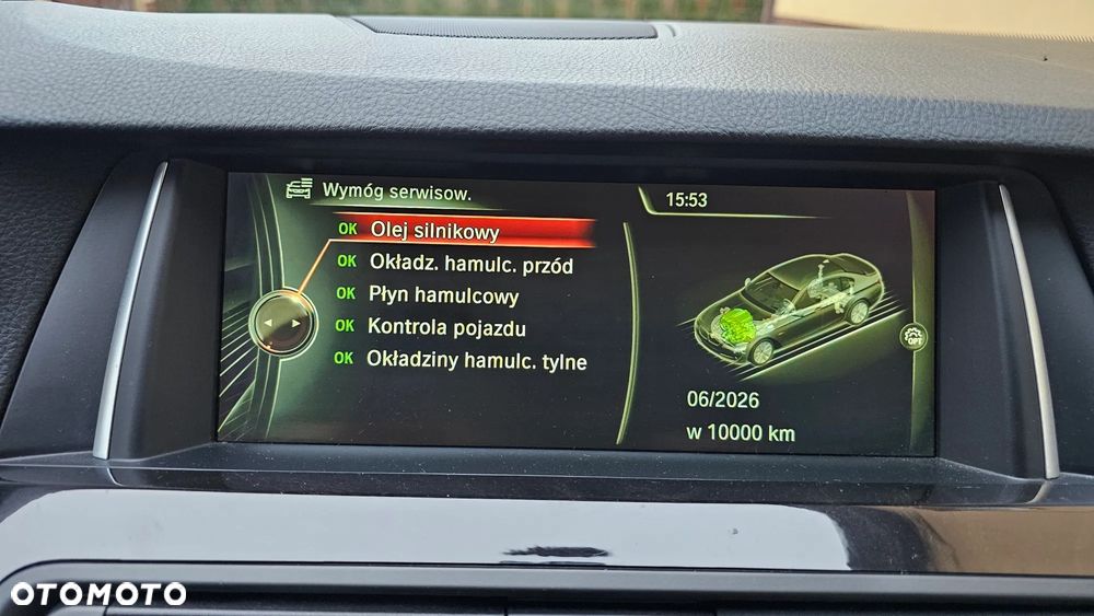 BMW Seria 5 528i xDrive Sport-Aut Luxury Line - 9