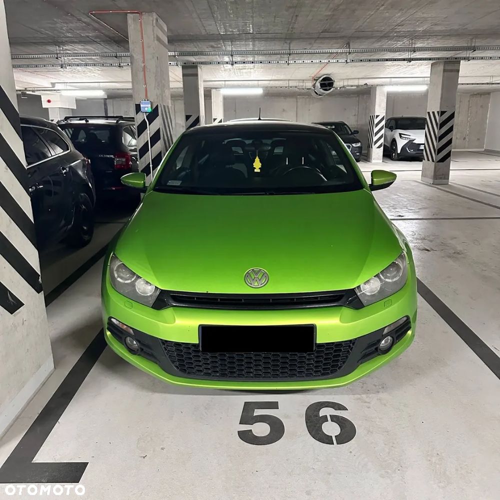Volkswagen Scirocco 2.0 TSI - 2