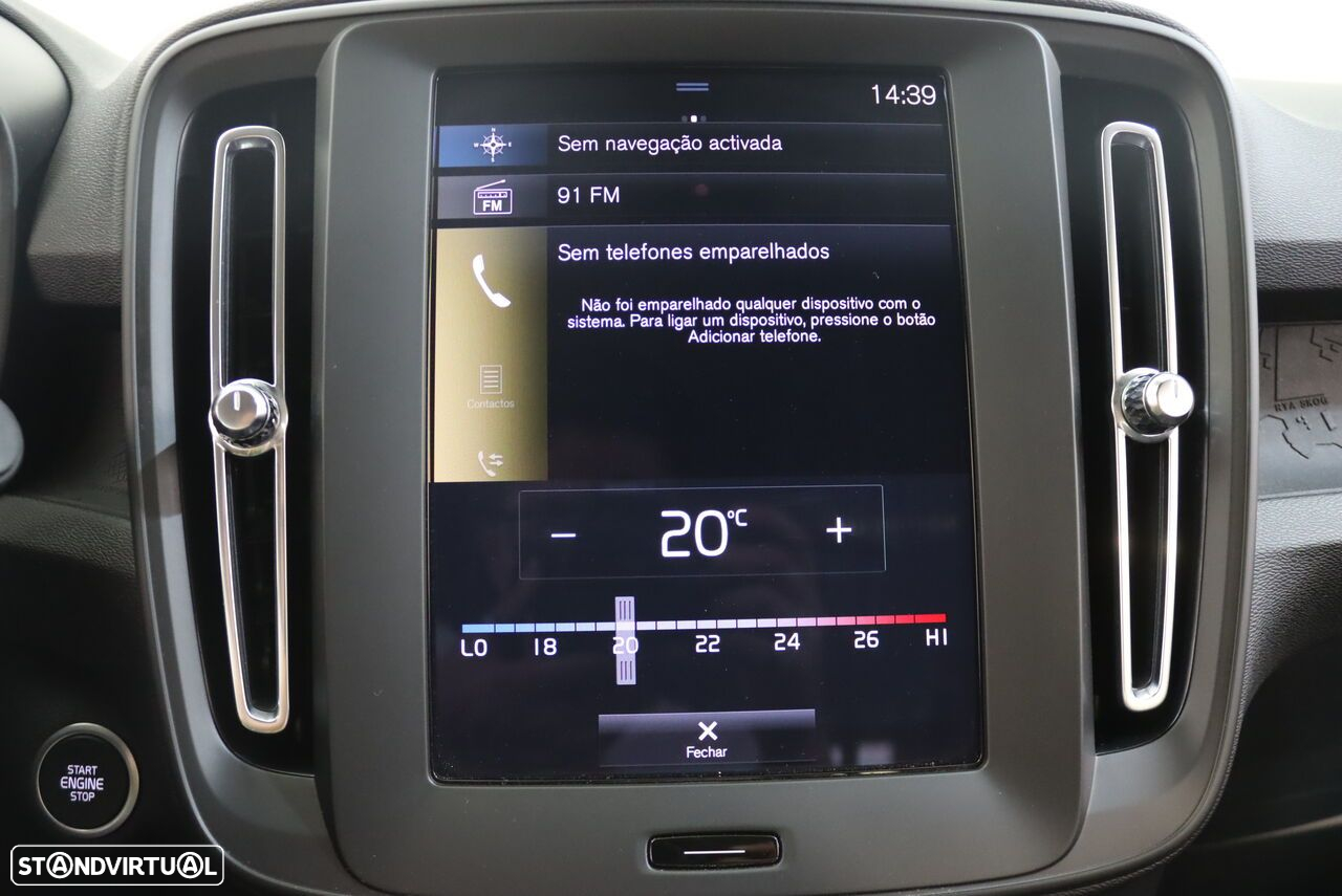 Volvo XC 40 1.5 T2 Momentum - 22