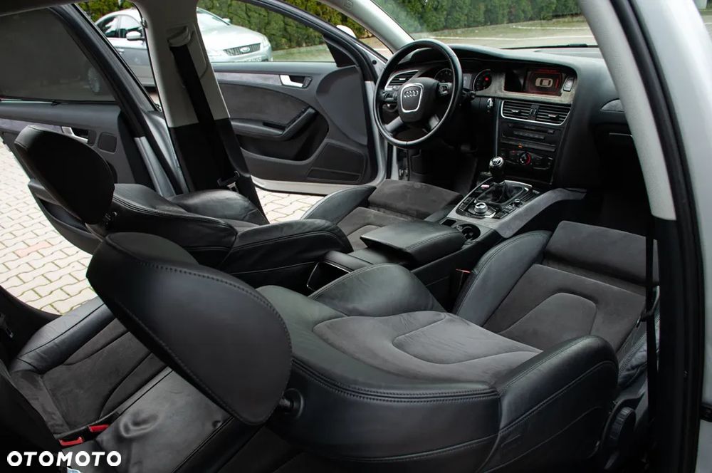 Audi A4 Limousine 2.0 TFSI Quattro - 22