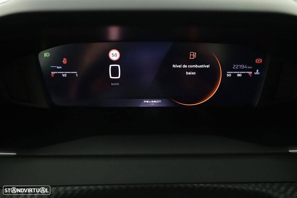 Peugeot 2008 1.2 PureTech Allure - 16