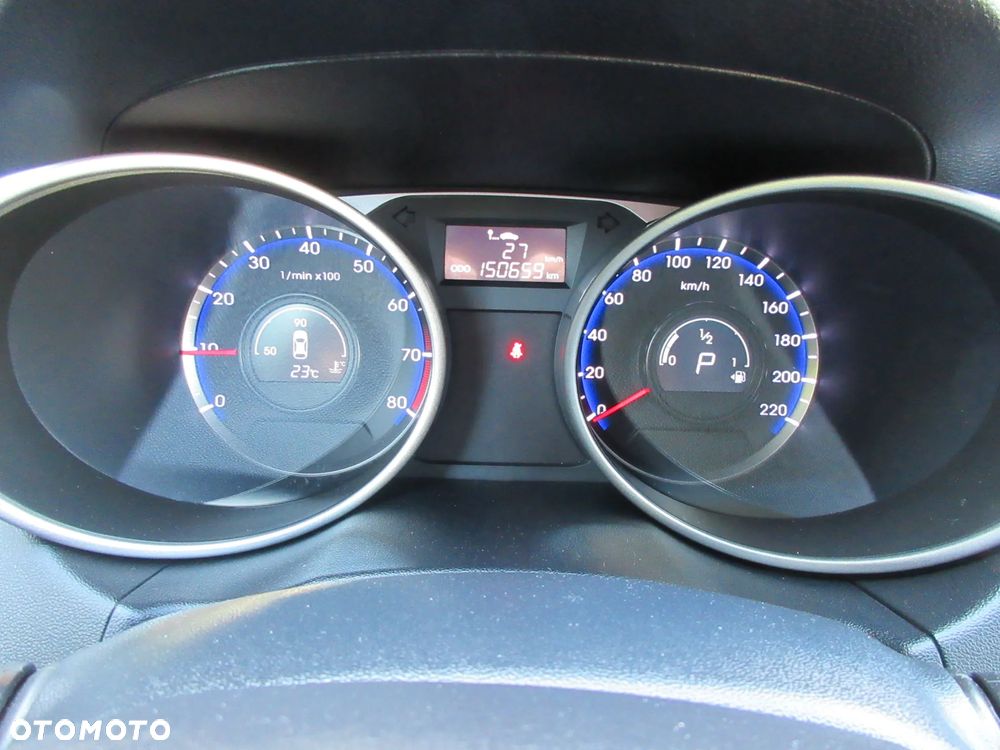 Hyundai ix35 2.0 GDI Premium 2WD - 18