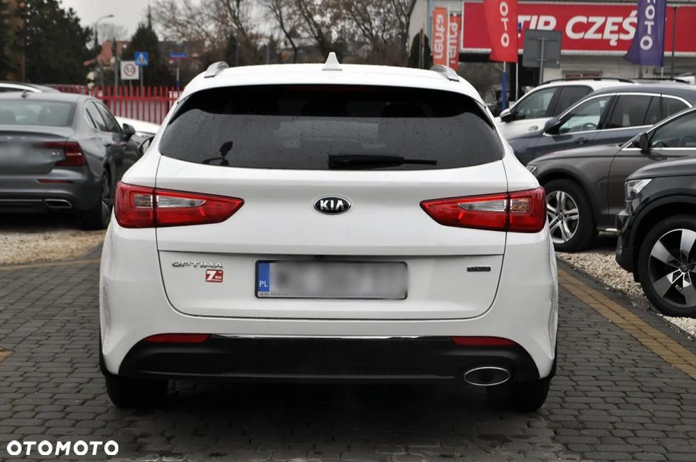 Kia Optima 1.7 CRDI L - 11