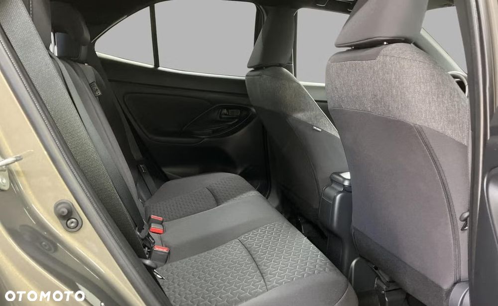 Toyota Yaris Cross Hybrid 1.5 Active - 16