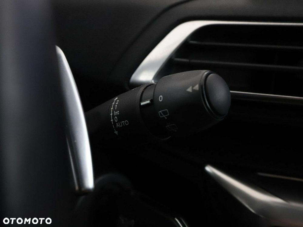 Peugeot 3008 BlueHDi 130 Stop & Start EAT8 Active - 37