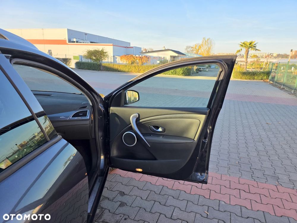 Renault Megane 2.0 140 CVT Dynamique - 11