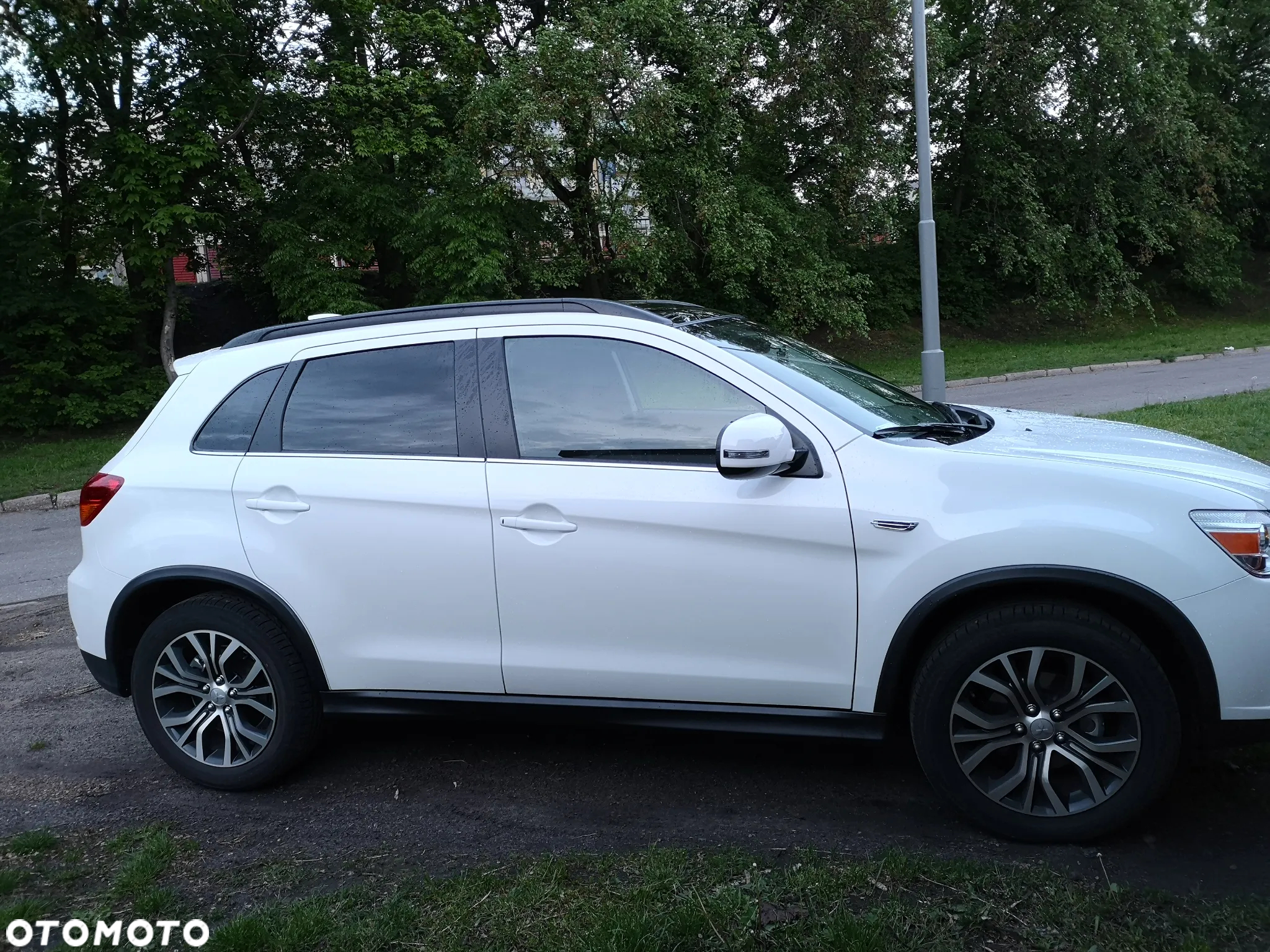 Mitsubishi ASX 1.6 Blue Sky Edition - 2