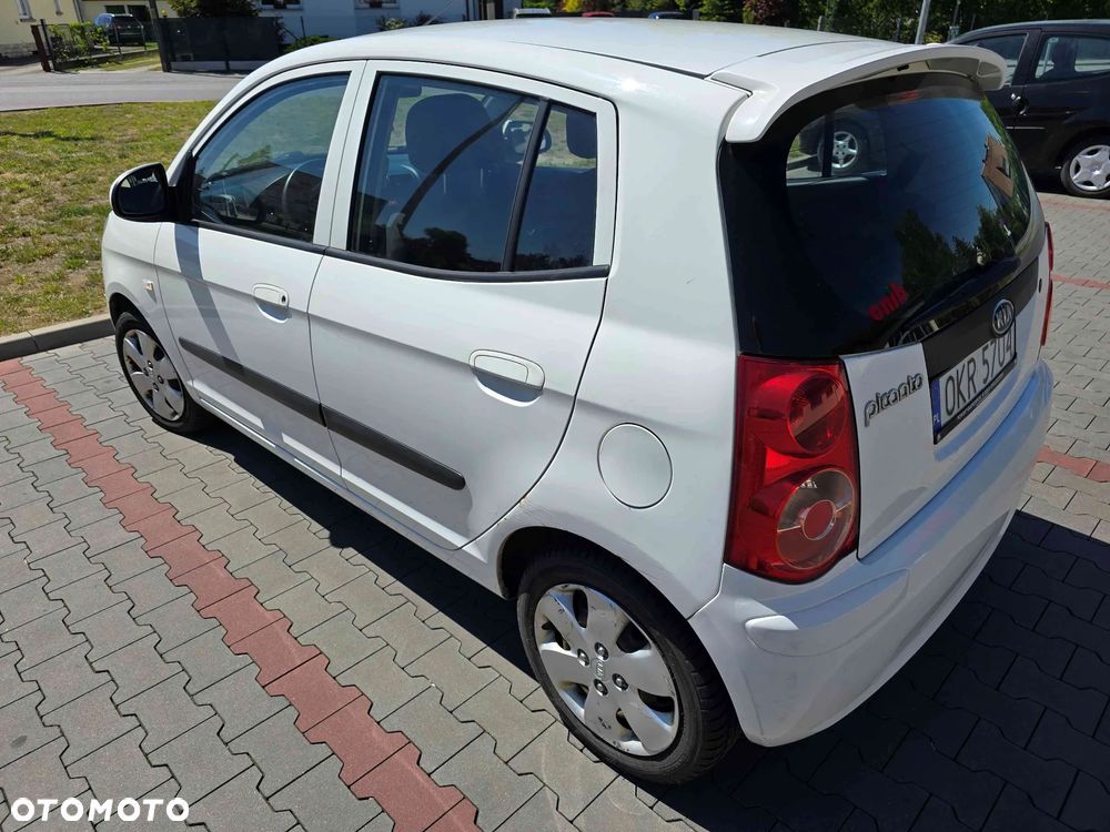 Kia Picanto - 7