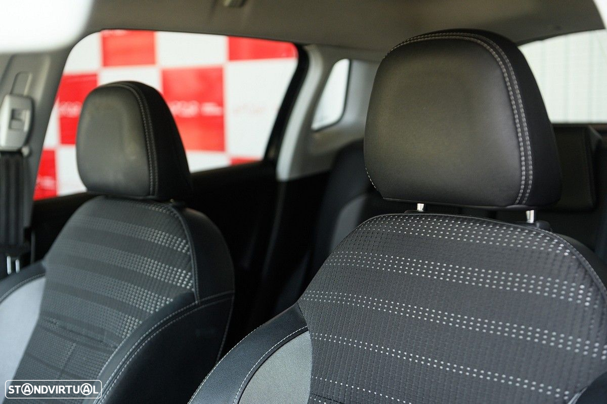 Peugeot 2008 1.6 e-HDi Allure - 24