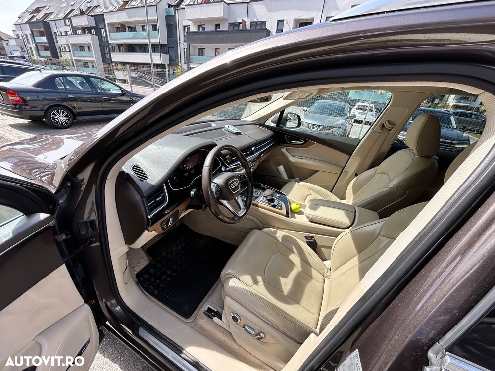 Audi Q7 3.0 TDI Quattro Tiptronic - 5