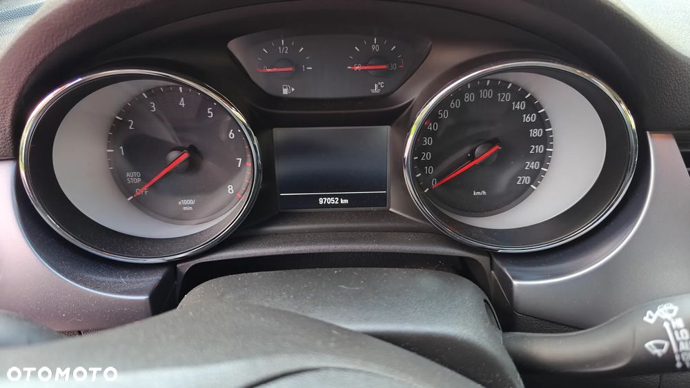 Opel Astra 1.2 T 2020 S&S - 10