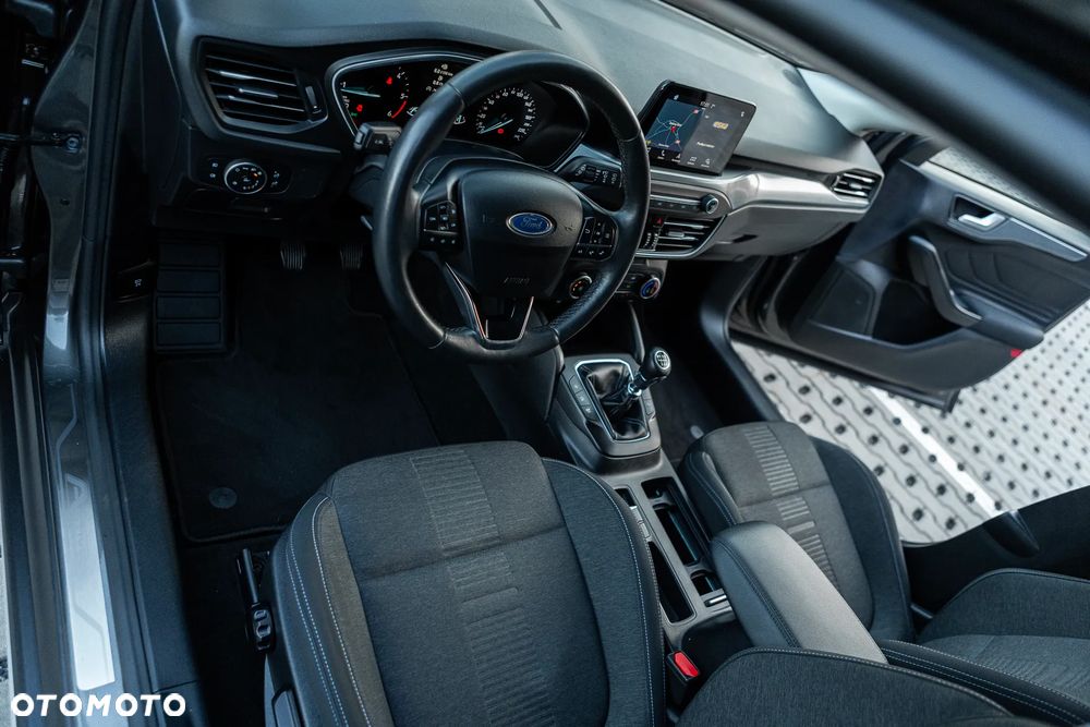 Ford Focus 2.0 EcoBlue Active Business - 26