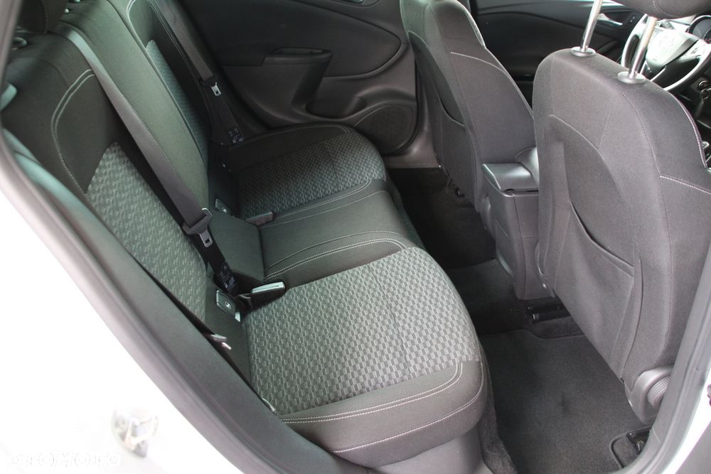 Opel Astra 1.6 Turbo Start/Stop Dynamic - 25