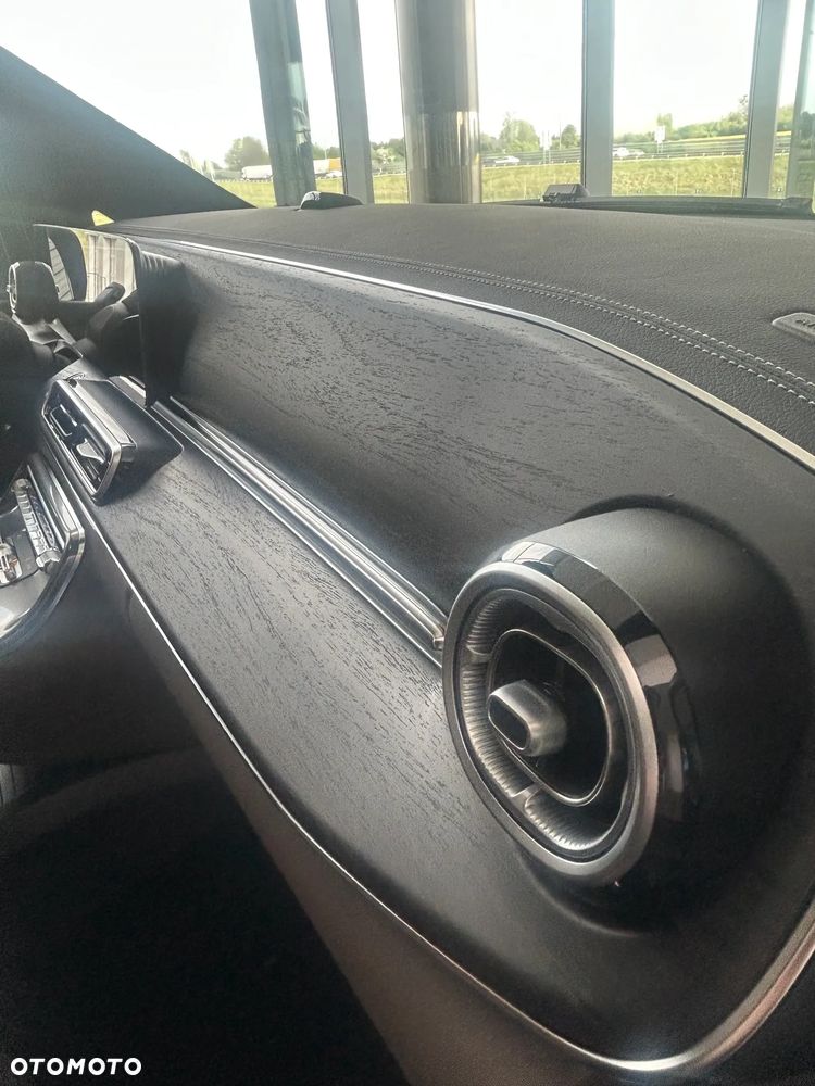 Mercedes-Benz Klasa V 300 d 4-Matic 9G-Tronic Exclusive (d³ugi) - 16