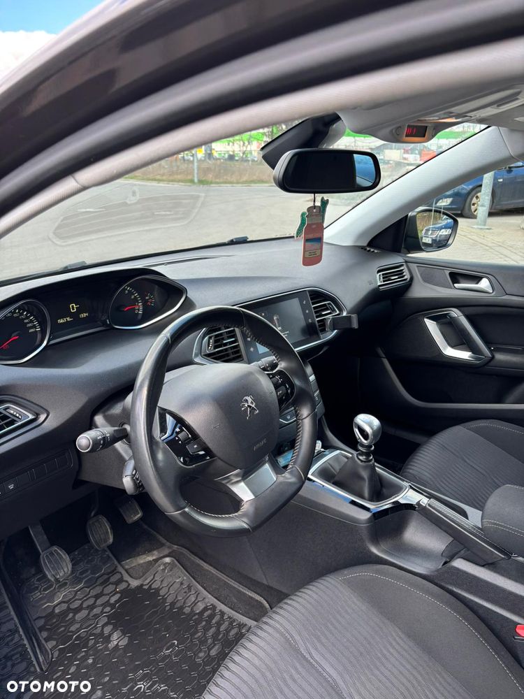 Peugeot 308 130 e-THP Stop & Start Active - 10