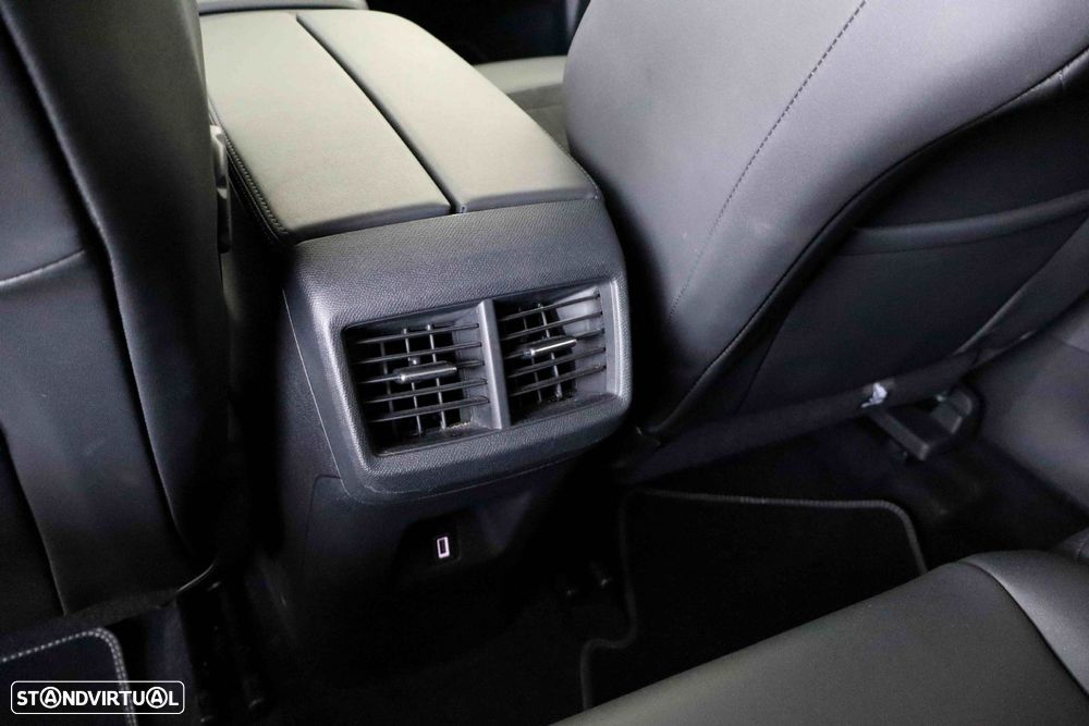 Citroën C5 Aircross 1.6 Hybrid Shine Pack e-EAT8 - 43