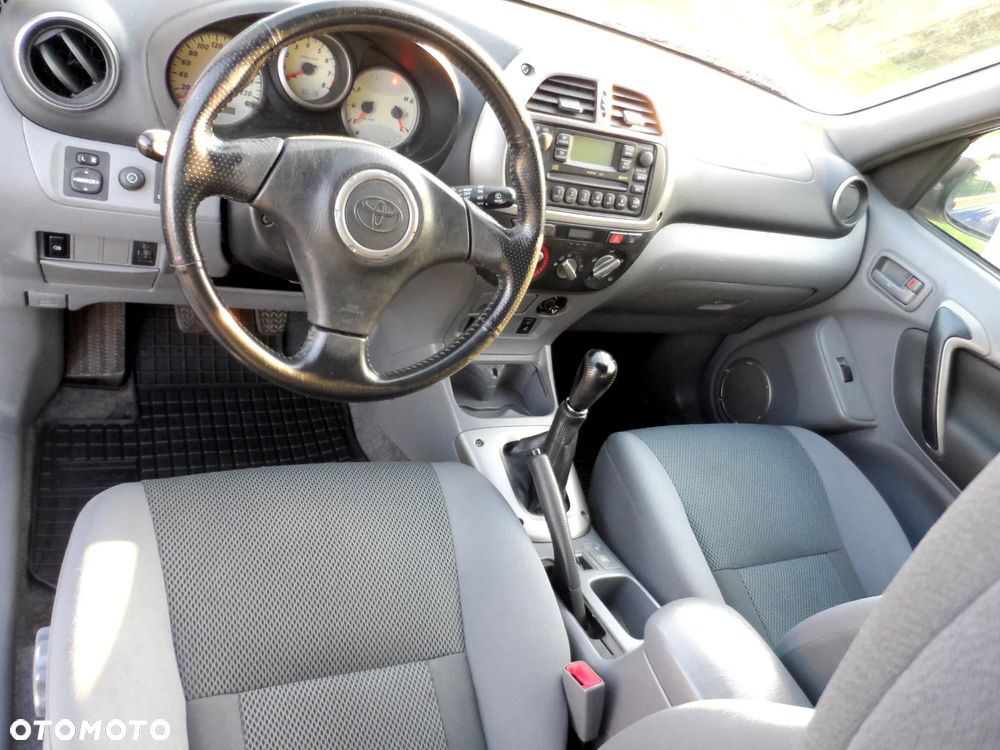 Toyota RAV4 4x4 - 12