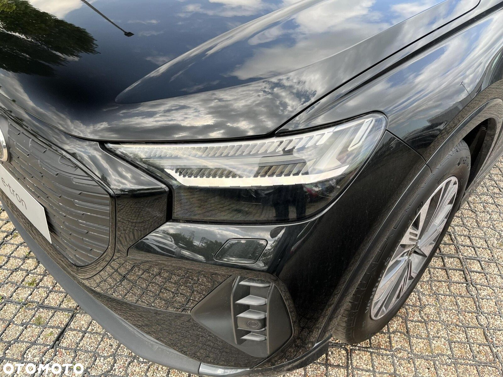 Audi Q4 e-tron - 9