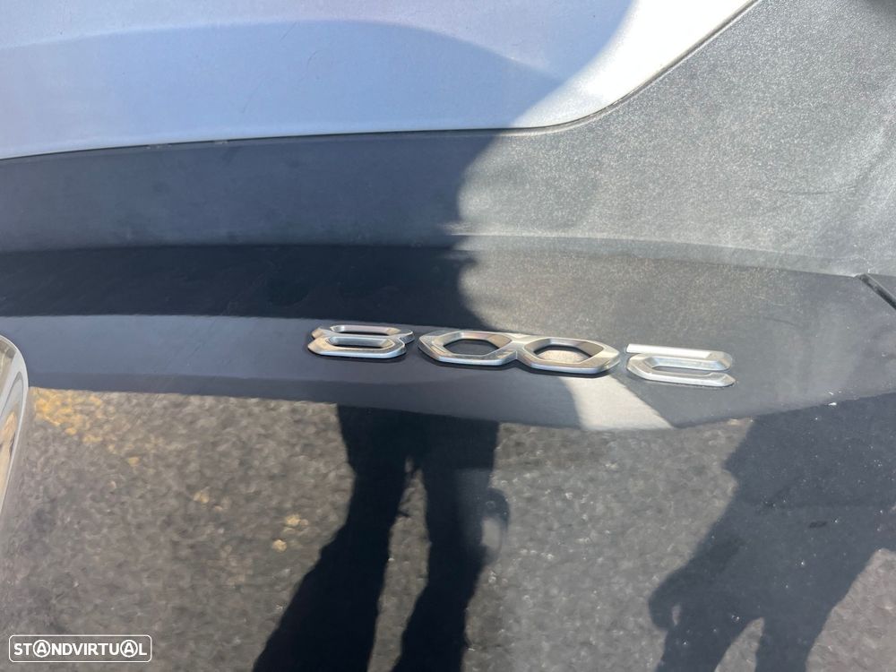 Peugeot 2008 1.5 BlueHDi GT Pack EAT8 - 15